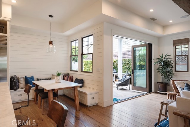 539 23rd Street, Manhattan Beach, California 90266, 5 Bedrooms Bedrooms, ,2 BathroomsBathrooms,Residential,Sold,23rd,SB21059502