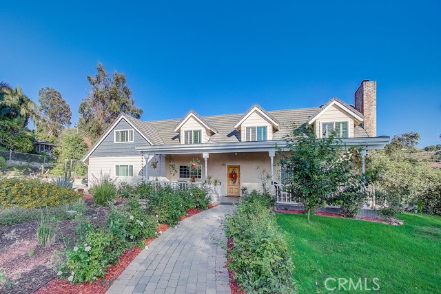 Photo of 470 S Via Vista Road, Anaheim Hills, CA 92808