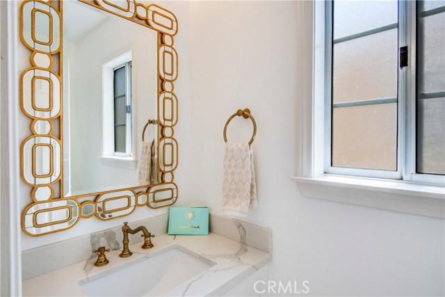 1621 Carlson Lane, Redondo Beach, California 90278, 3 Bedrooms Bedrooms, ,3 BathroomsBathrooms,Residential,Sold,Carlson,SB18172325