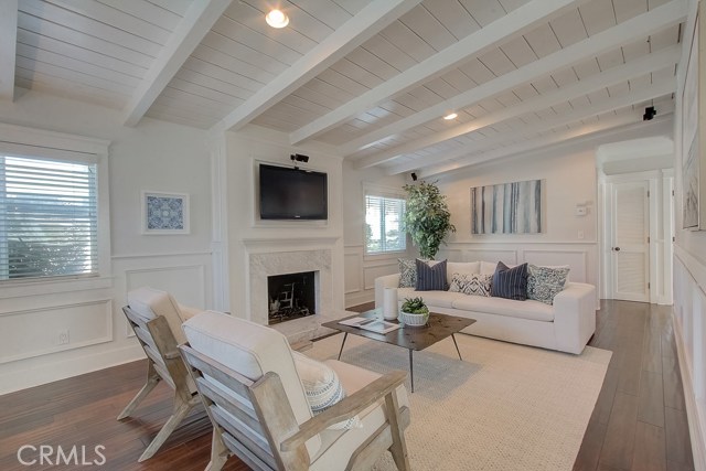 3619 Poinsettia Avenue, Manhattan Beach, California 90266, 3 Bedrooms Bedrooms, ,3 BathroomsBathrooms,Residential,Sold,Poinsettia,PW20142237