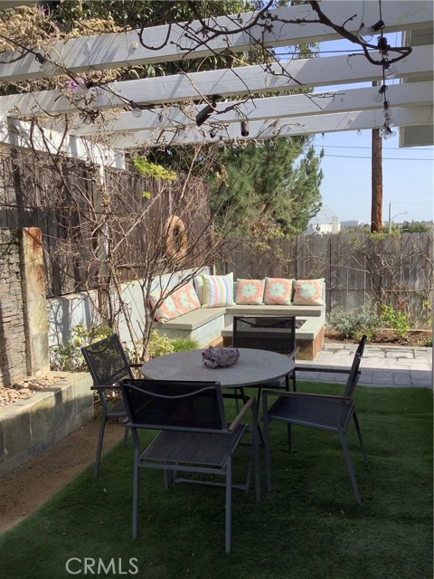 500 SUSANA, Redondo Beach, California 90277, 4 Bedrooms Bedrooms, ,2 BathroomsBathrooms,Residential,Sold,SUSANA,SB21045284