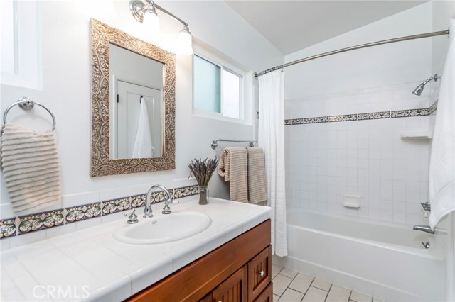 1723 Axenty Way, Redondo Beach, California 90278, 3 Bedrooms Bedrooms, ,1 BathroomBathrooms,Residential,Sold,Axenty,SB18246740