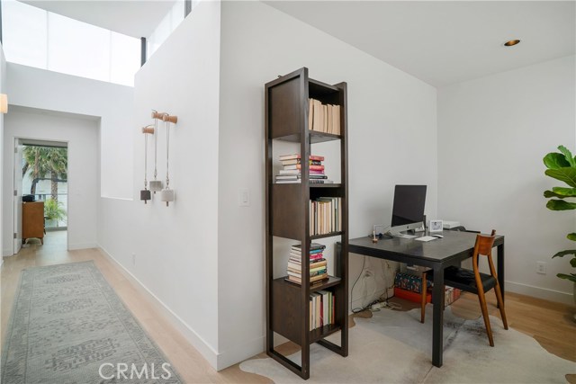 1150 Rowell Avenue, Manhattan Beach, California 90266, 3 Bedrooms Bedrooms, ,1 BathroomBathrooms,Residential,Sold,Rowell,SB19060647