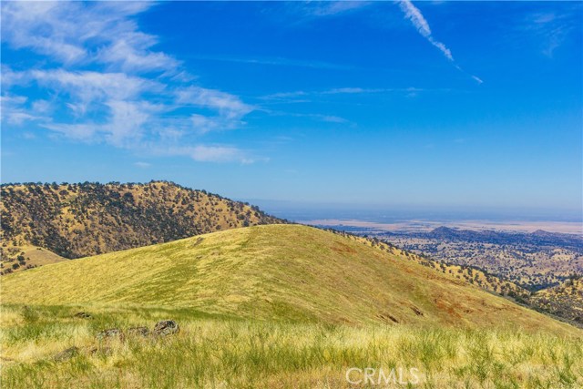 Watts Valley Road