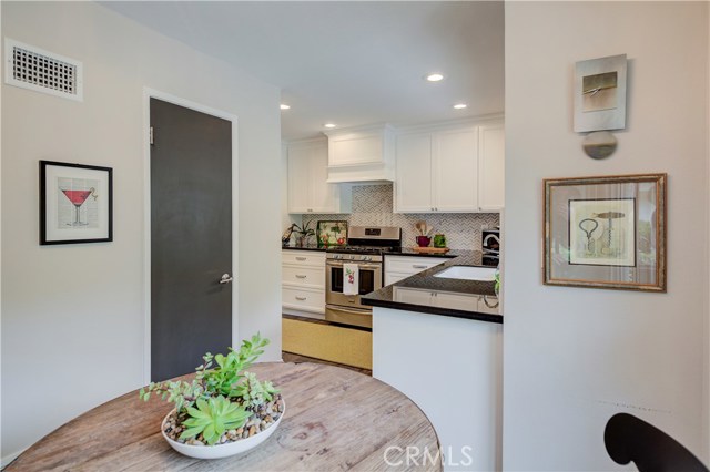 79 Aspen Way, Rolling Hills Estates, California 90274, 2 Bedrooms Bedrooms, ,2 BathroomsBathrooms,Residential,Sold,Aspen,SB18216474