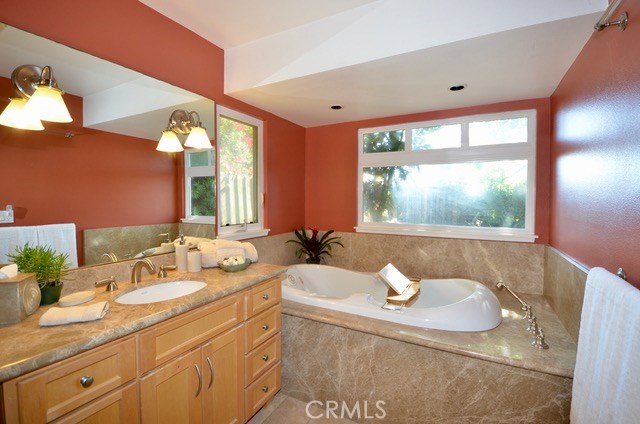 28607 COVECREST Drive, Rancho Palos Verdes, California 90275, 4 Bedrooms Bedrooms, ,1 BathroomBathrooms,Residential,Sold,COVECREST,PV17152400