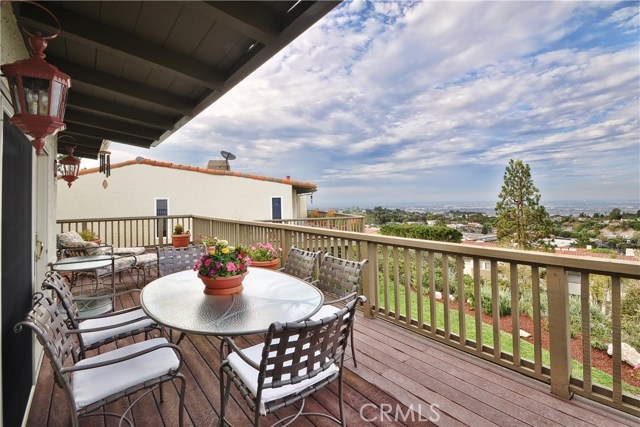 57 Cypress Way, Rolling Hills Estates, California 90274, 3 Bedrooms Bedrooms, ,3 BathroomsBathrooms,Residential,Sold,Cypress,PV17173124