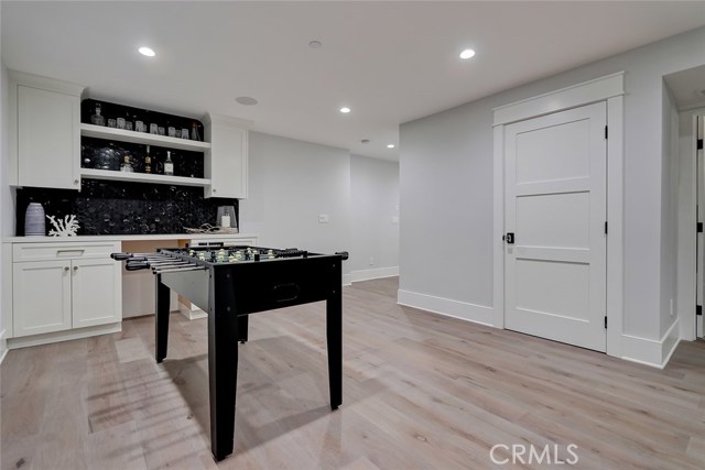 1716 Oak Avenue, Manhattan Beach, California 90266, 5 Bedrooms Bedrooms, ,5 BathroomsBathrooms,Residential,Sold,Oak,SB19008718