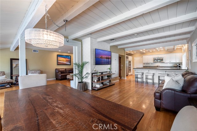 10 Sunnyfield Drive, Rolling Hills Estates, California 90274, 3 Bedrooms Bedrooms, ,2 BathroomsBathrooms,Residential,Sold,Sunnyfield,SB21066576