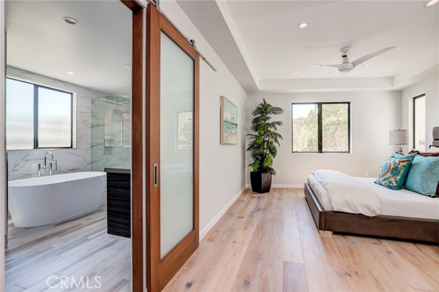 1511 Golden Avenue, Hermosa Beach, California 90254, 5 Bedrooms Bedrooms, ,2 BathroomsBathrooms,Residential,Sold,Golden,SB19224666