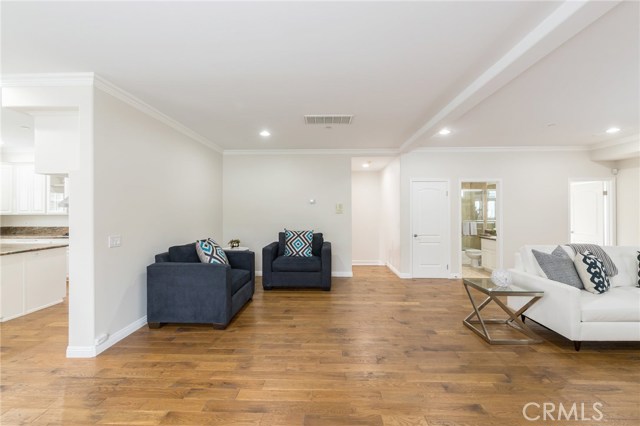 2515 Voorhees Avenue, Redondo Beach, California 90278, 4 Bedrooms Bedrooms, ,4 BathroomsBathrooms,Residential,Sold,Voorhees,SB18062969