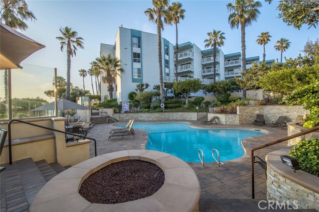 610 The Village, Redondo Beach, California 90277, ,1 BathroomBathrooms,Residential,Sold,The Village,SB19119455