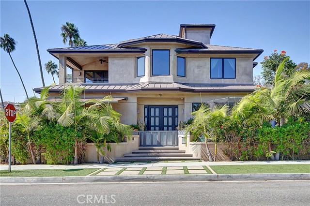 Photo of 701 11th Street, Huntington Beach, CA 92648