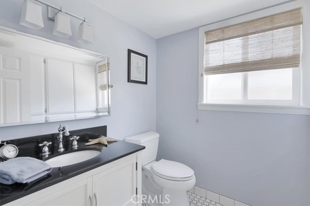 2013 Curtis Avenue, Redondo Beach, California 90278, 3 Bedrooms Bedrooms, ,1 BathroomBathrooms,Residential,Sold,Curtis,SB21099383
