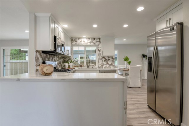 2109 Curtis Avenue, Redondo Beach, California 90278, 3 Bedrooms Bedrooms, ,2 BathroomsBathrooms,Residential,Sold,Curtis,SB20131731