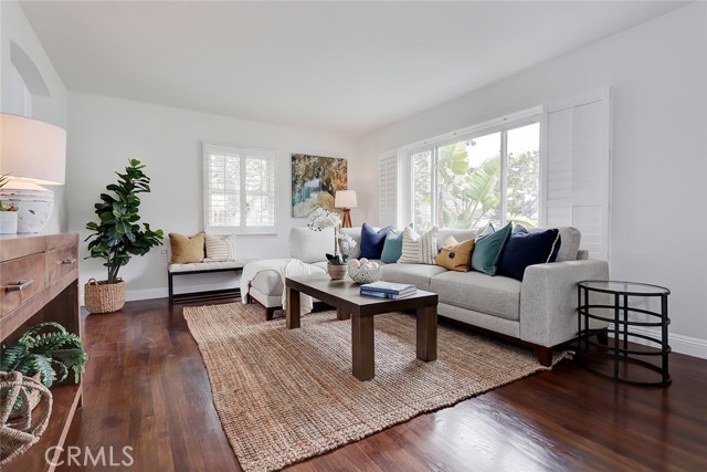 2717 182nd Place, Redondo Beach, California 90278, 4 Bedrooms Bedrooms, ,2 BathroomsBathrooms,Residential,Sold,182nd,SB20109929