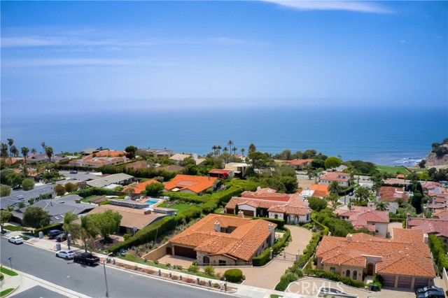 30065 Via Victoria, Rancho Palos Verdes, California 90275, 4 Bedrooms Bedrooms, ,4 BathroomsBathrooms,Residential,Sold,Via Victoria,SB21130900