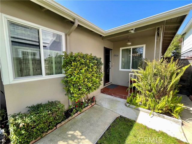 2809 Oak Avenue, Manhattan Beach, California 90266, 3 Bedrooms Bedrooms, ,Residential,Sold,Oak,SB21076143