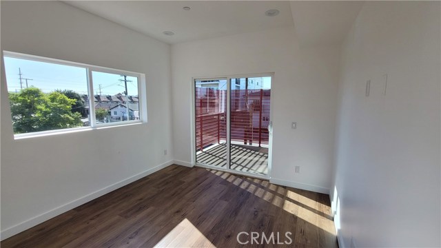  Income Home for Sale in North Hollywood, California