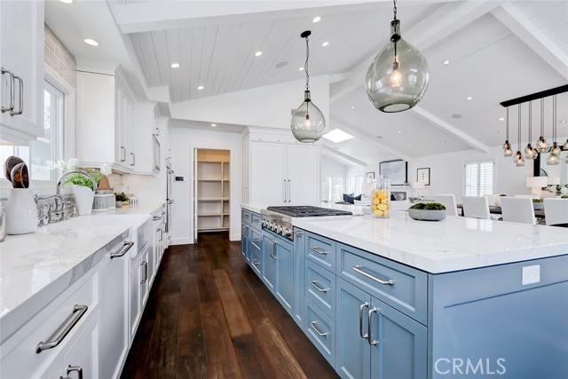 2905 Maple Avenue, Manhattan Beach, California 90266, 4 Bedrooms Bedrooms, ,3 BathroomsBathrooms,Residential,Sold,Maple,SB21079854