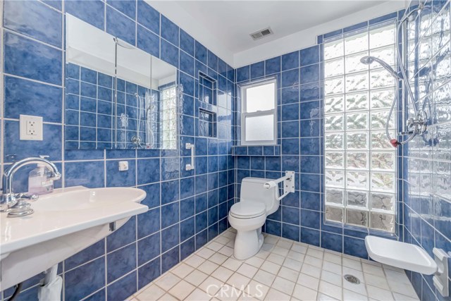 1304 Firmona Avenue, Redondo Beach, California 90278, 4 Bedrooms Bedrooms, ,2 BathroomsBathrooms,Residential,Sold,Firmona,SB20046150