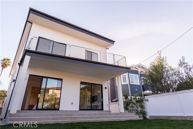 619 Knob Hill Avenue, Redondo Beach, California 90277, 5 Bedrooms Bedrooms, ,3 BathroomsBathrooms,Residential,Sold,Knob Hill,SB18022125