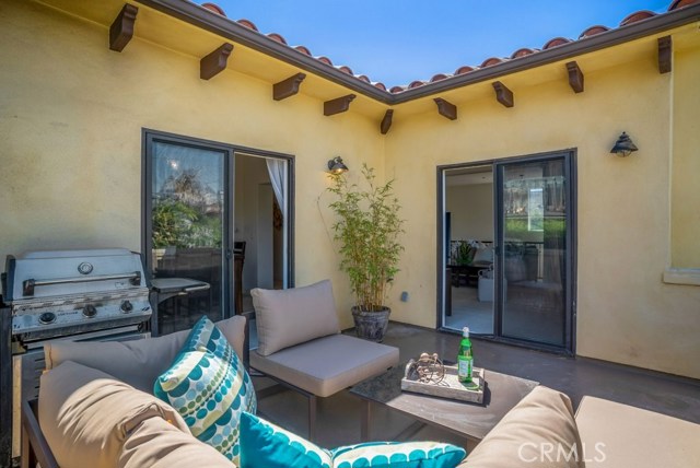 2104 Vanderbilt Lane, Redondo Beach, California 90278, 3 Bedrooms Bedrooms, ,3 BathroomsBathrooms,Residential,Sold,Vanderbilt,SB18228113