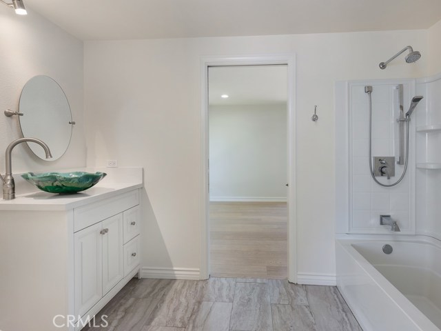 24 Harbor Sight Drive, Rolling Hills Estates, California 90274, 4 Bedrooms Bedrooms, ,4 BathroomsBathrooms,Residential,Sold,Harbor Sight,PV20138736