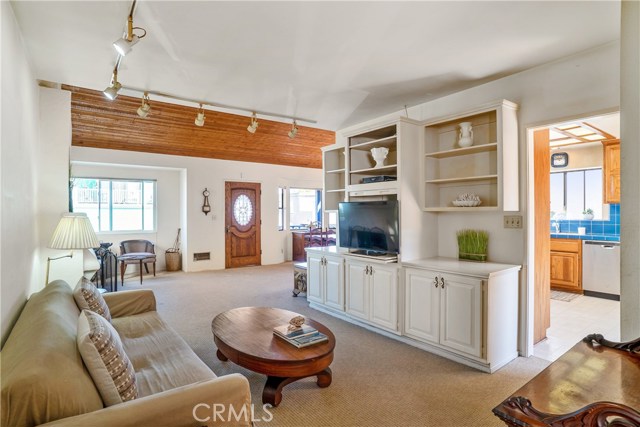 408 Longfellow Avenue, Hermosa Beach, California 90254, 2 Bedrooms Bedrooms, ,2 BathroomsBathrooms,Residential,Sold,Longfellow,SB18112433