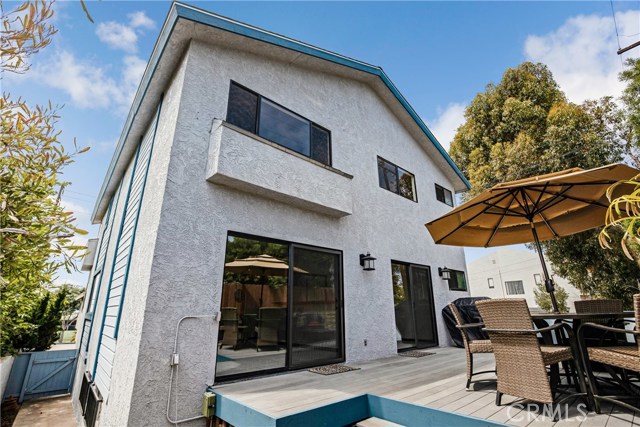 114 Prospect Avenue, Redondo Beach, California 90277, 3 Bedrooms Bedrooms, ,3 BathroomsBathrooms,Residential,Sold,Prospect,SB20182169