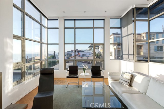 2519 Crest Drive, Manhattan Beach, California 90266, 2 Bedrooms Bedrooms, ,2 BathroomsBathrooms,Residential,Sold,Crest,SB20237672