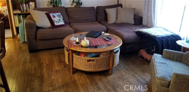 807 High Lane, Redondo Beach, California 90278, 3 Bedrooms Bedrooms, ,1 BathroomBathrooms,Residential,Sold,High,DW21019354