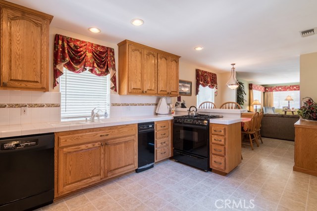 1931 Voorhees Avenue, Redondo Beach, California 90278, 4 Bedrooms Bedrooms, ,2 BathroomsBathrooms,Residential,Sold,Voorhees,SB17090969