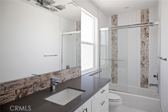 2006 Morgan Lane, Redondo Beach, California 90278, 4 Bedrooms Bedrooms, ,3 BathroomsBathrooms,Residential,Sold,Morgan,SB20119516