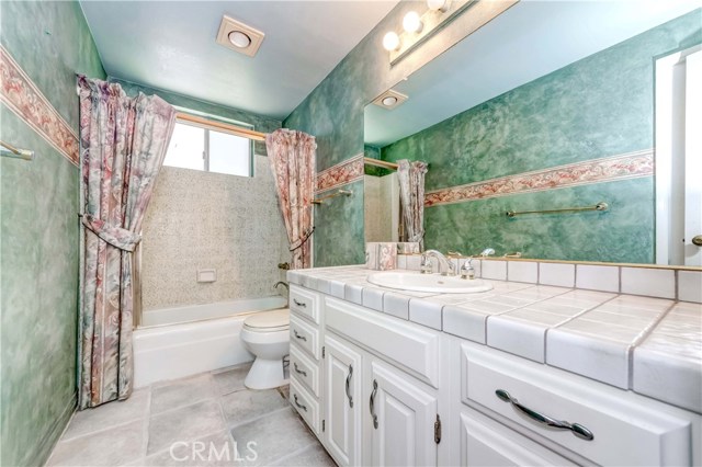 1531 Steinhart Avenue, Redondo Beach, California 90278, 3 Bedrooms Bedrooms, ,2 BathroomsBathrooms,Residential,Sold,Steinhart,SB19047735