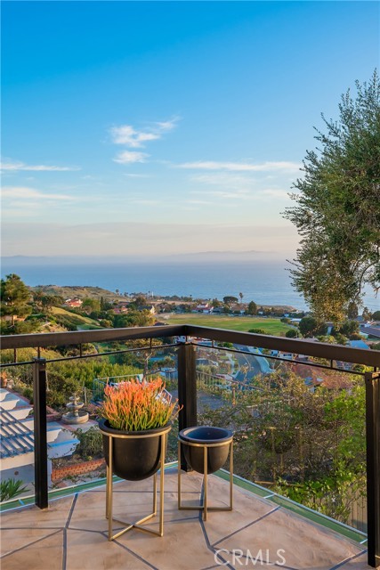 30227 Calle De Suenos, Rancho Palos Verdes, California 90275, 5 Bedrooms Bedrooms, ,4 BathroomsBathrooms,Residential,Sold,Calle De Suenos,PV21071494