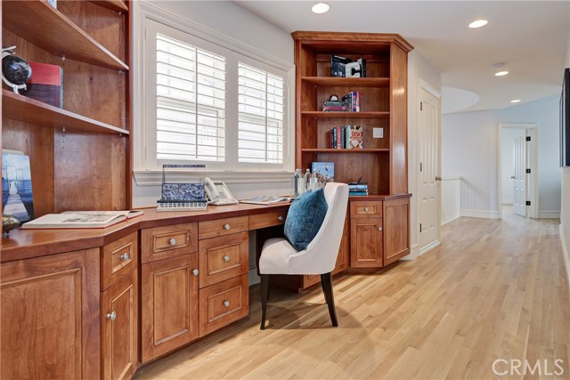 400 3rd Street, Manhattan Beach, California 90266, 4 Bedrooms Bedrooms, ,3 BathroomsBathrooms,Residential,Sold,3rd,SB19135797