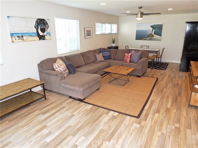 18316 Grevillea Avenue, Redondo Beach, California 90278, 3 Bedrooms Bedrooms, ,2 BathroomsBathrooms,Residential,Sold,Grevillea,PW20134406