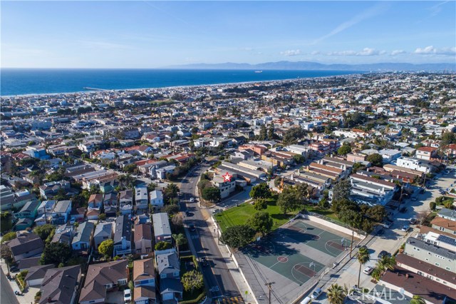 Duplex marked with star next Friendship Park