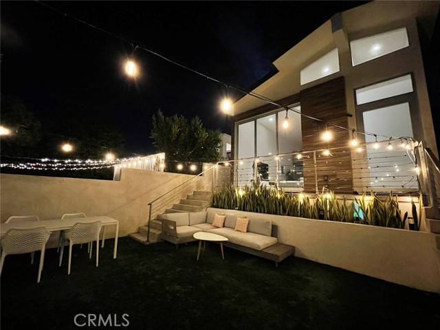 720 Rosecrans Avenue, Manhattan Beach, California 90266, 4 Bedrooms Bedrooms, ,3 BathroomsBathrooms,Residential,Sold,Rosecrans,PW21110961