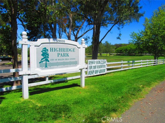 NEARBY HIGHRIDE PARK