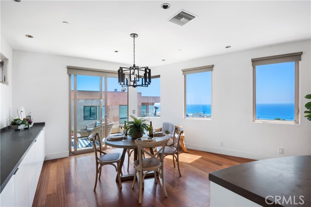 315 Gull Street, Manhattan Beach, California 90266, 4 Bedrooms Bedrooms, ,3 BathroomsBathrooms,Residential,Sold,Gull,SB21098673
