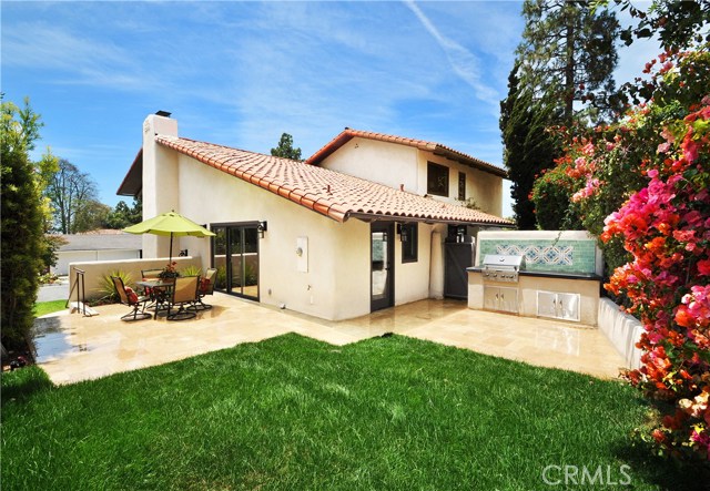 1800 Via Estudillo, Palos Verdes Estates, California 90274, 4 Bedrooms Bedrooms, ,3 BathroomsBathrooms,Residential,Sold,Via Estudillo,PV19083166