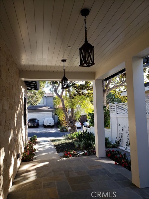 The Dutch front door with a window allows a view to the street.