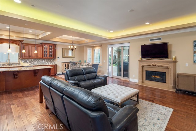 2002 Pullman Lane, Redondo Beach, California 90278, 4 Bedrooms Bedrooms, ,3 BathroomsBathrooms,Residential,Sold,Pullman,SB20110068