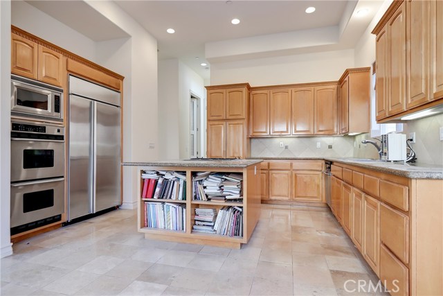 2411 Marshallfield Lane, Redondo Beach, California 90278, 4 Bedrooms Bedrooms, ,2 BathroomsBathrooms,Residential,Sold,Marshallfield,SB20002740