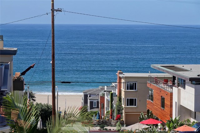 304 3rd Street, Manhattan Beach, California 90266, 4 Bedrooms Bedrooms, ,3 BathroomsBathrooms,Residential,Sold,3rd,SB19234721
