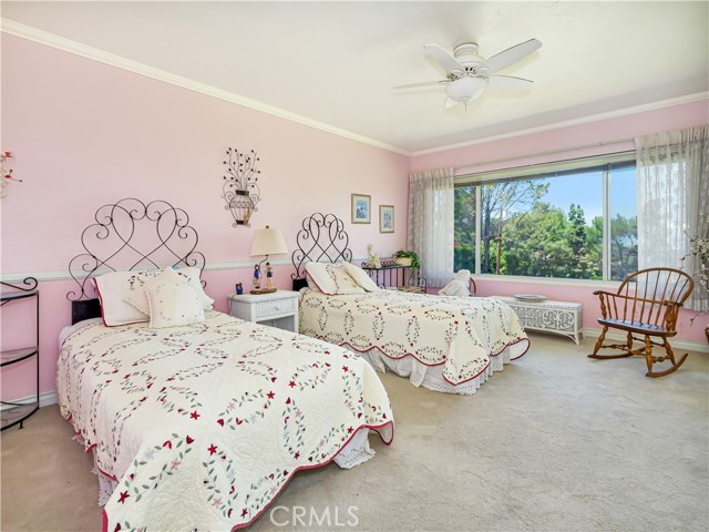 34 Deerhill Drive, Rolling Hills Estates, California 90274, 3 Bedrooms Bedrooms, ,3 BathroomsBathrooms,Residential,Sold,Deerhill,PV21123888