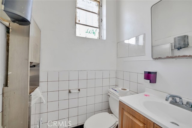 2150 E, 92405, ,For Sale,E,RS20172790