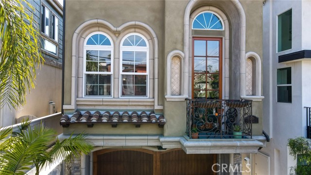 1725 Ford Avenue, Redondo Beach, California 90278, 4 Bedrooms Bedrooms, ,4 BathroomsBathrooms,Residential,Sold,Ford,CV21038454